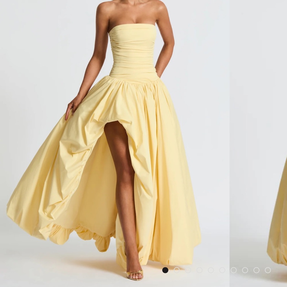Chic Strapless Yellow Maxi Dress